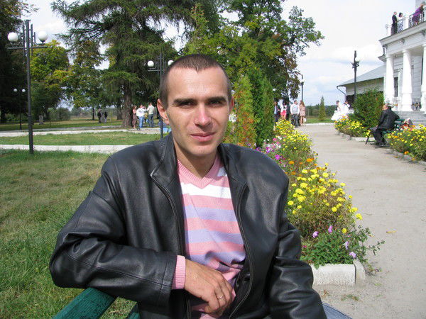 Sasha Derevyanchenko