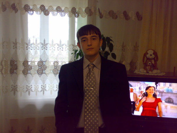 Неизвестно Неизвестно