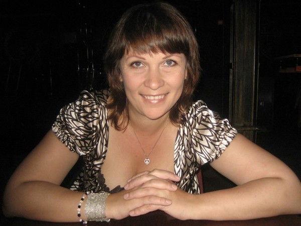 Лена Петрова