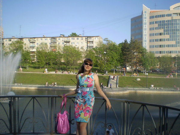 Алиса Белая