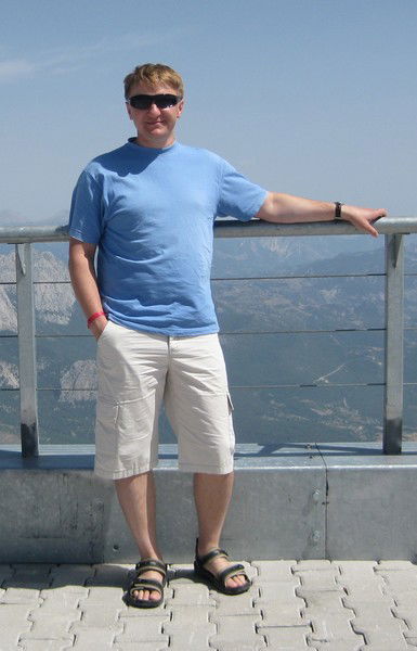 Сергей Попов