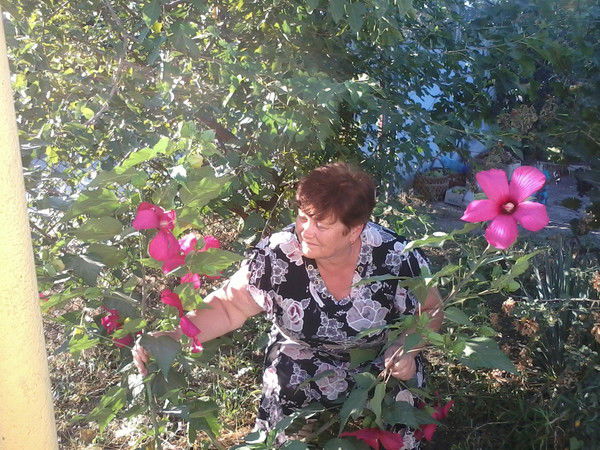 Валентина Костецкая (Мальцева)