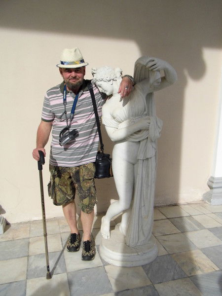 Александр Сафонов