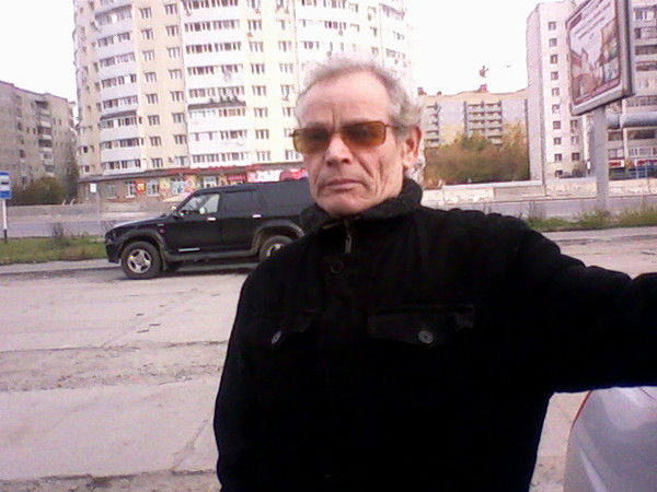 Николай Богомолов