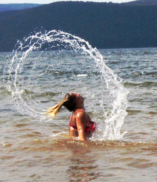 Лена Зубарева