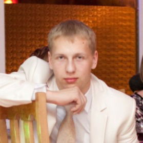 Александр Дудин