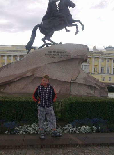 Максим Огородников