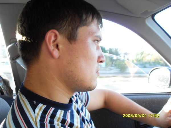 Айнур Кадралиев