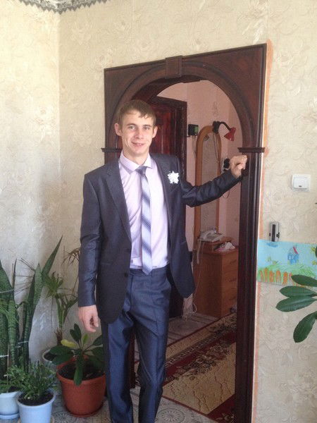 Максим Пекшев