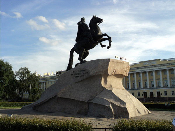 Владимир Пулатов