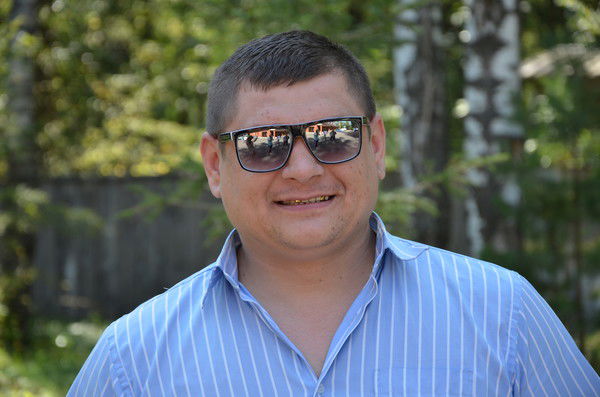 Дмитрий Ухин