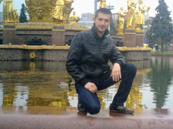 Андрей Макаров