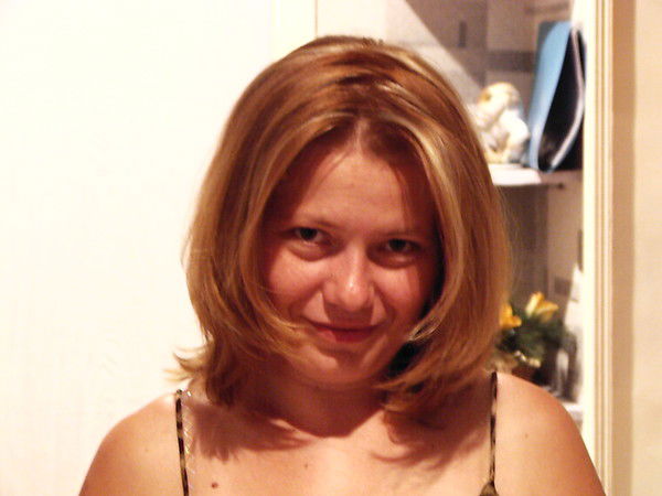 Елена Попова