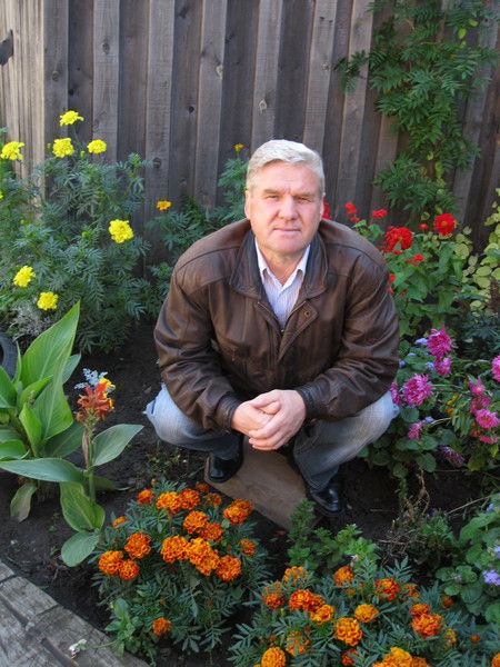 Геннадий Мозолин