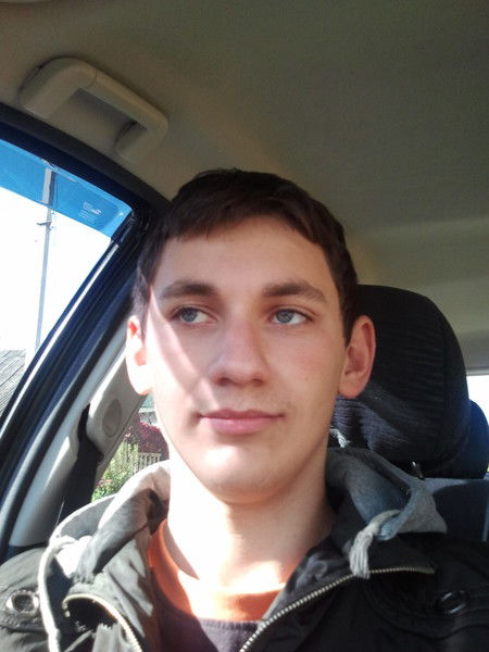 Артём Петренко