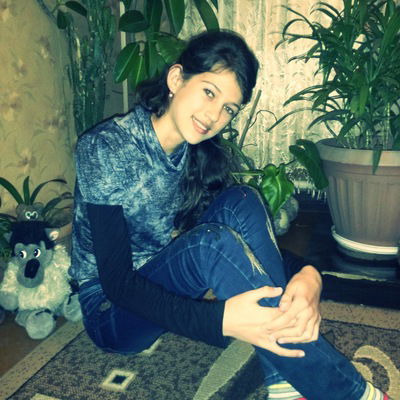 Лена Носова