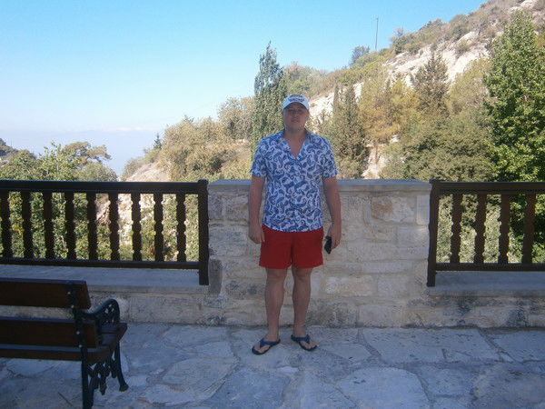 Виктор Аждов