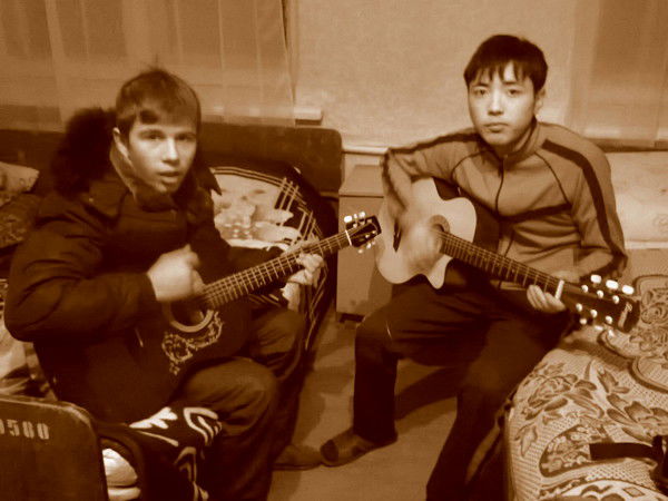 Акжол Холганатович