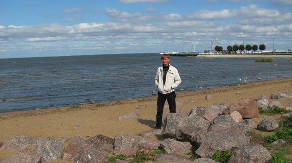 Юрий Лаптев