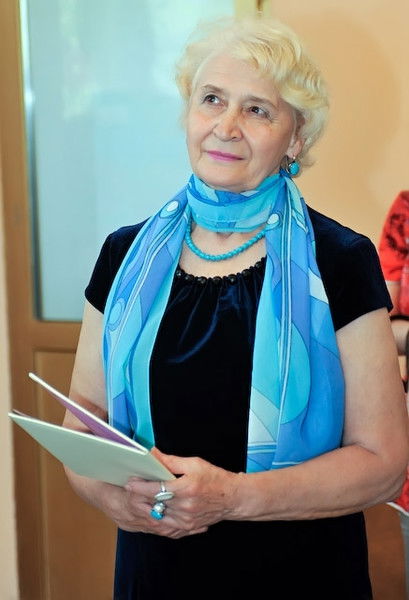 Лидия Столярова