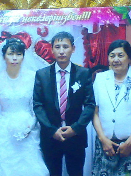 Асылхан Шененов