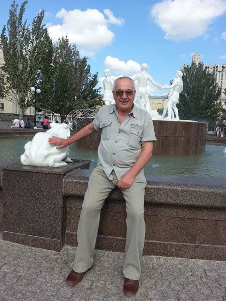 Петр Дуваров