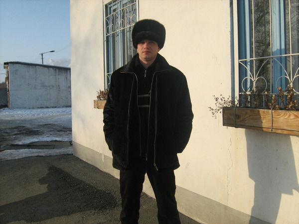 Денис Махров