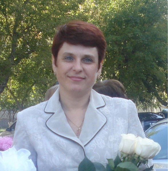 Елена Чунаева