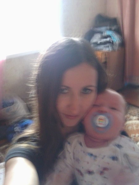 Викуля >>@_@<<