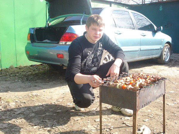 Денис Агибалов