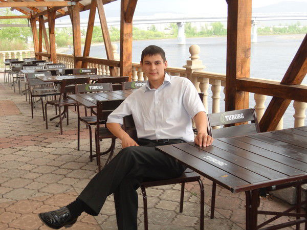 Максим Снежевский