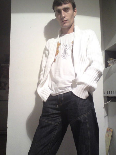 Неизвестно Неизвестно