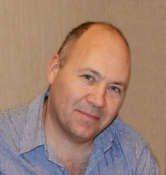 Олег Шмелев