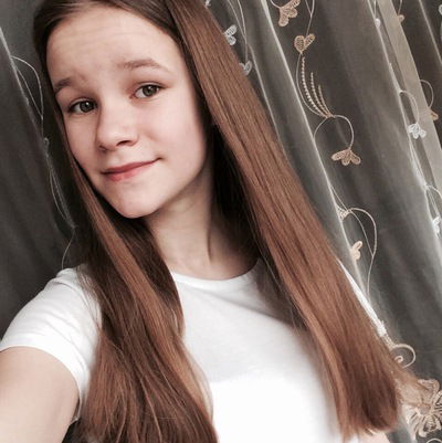 Настя Овчинникова