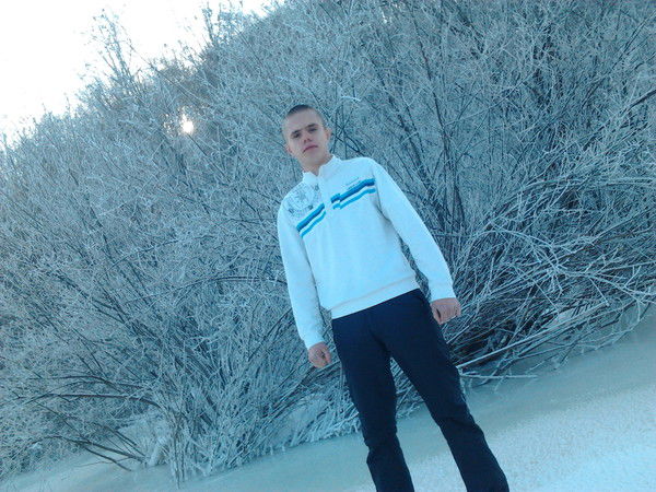 Андрей Колобов