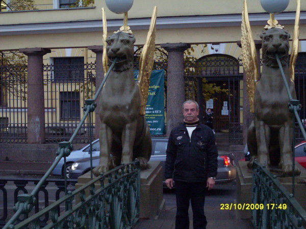 Игорь Кустаков