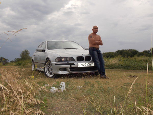 Александр Мирошниченко