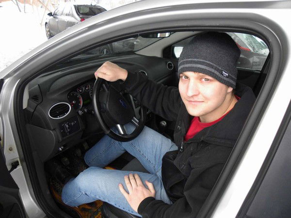 Павел Караваев