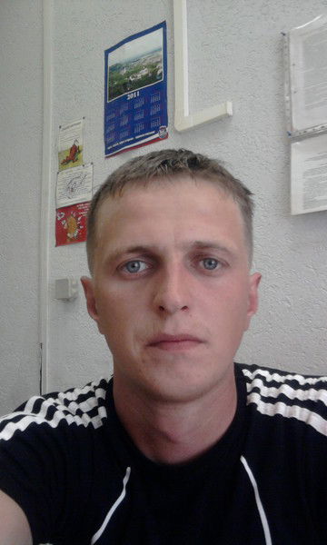 Максим Исаев