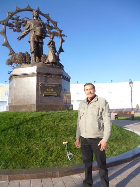 Николай Андреев