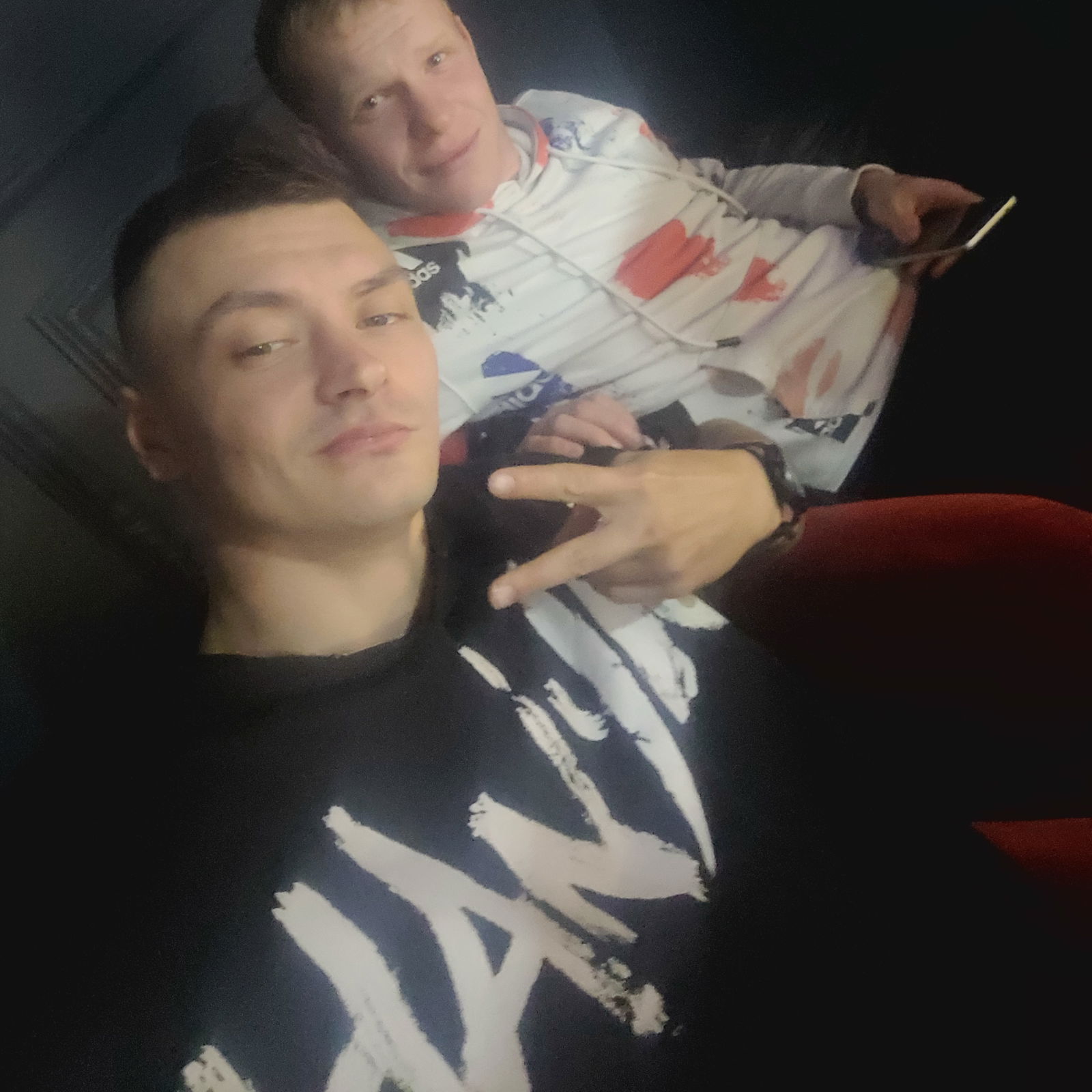 Саша Звездин