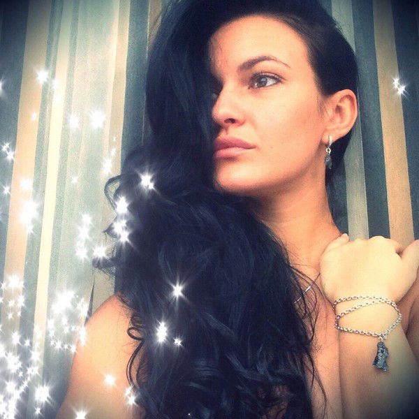 Елена Космос