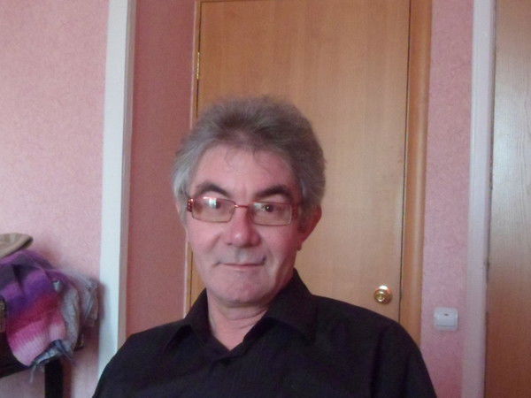 Юрий Арсланов