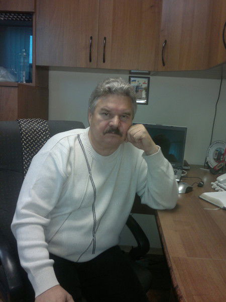 Виктор Семикин