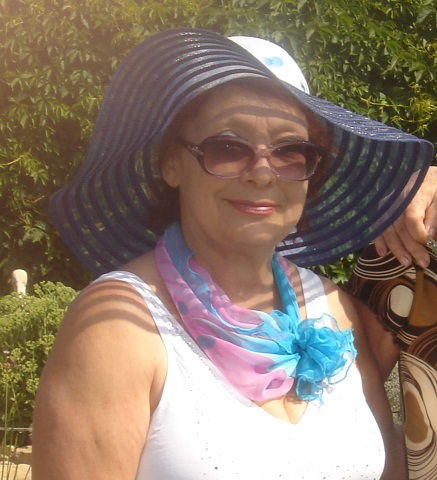 Людмила Макарова