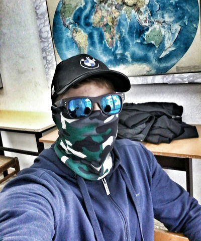 Костян Халюзов