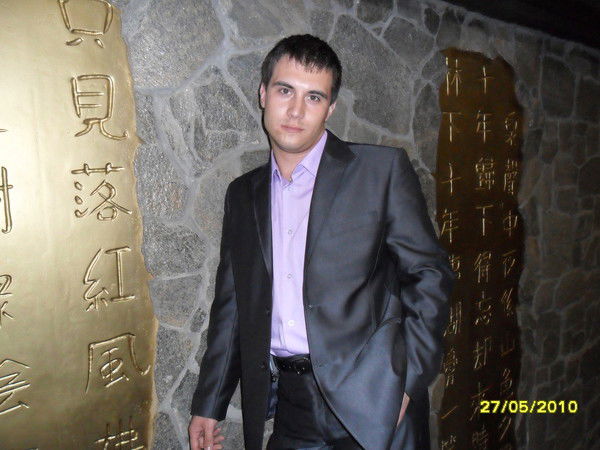 Александр Голощапов