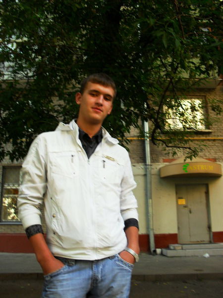 Илья Иванов