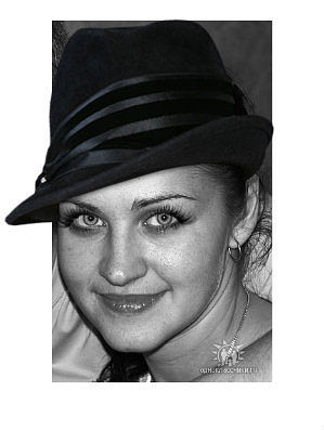 Елена Артамонова