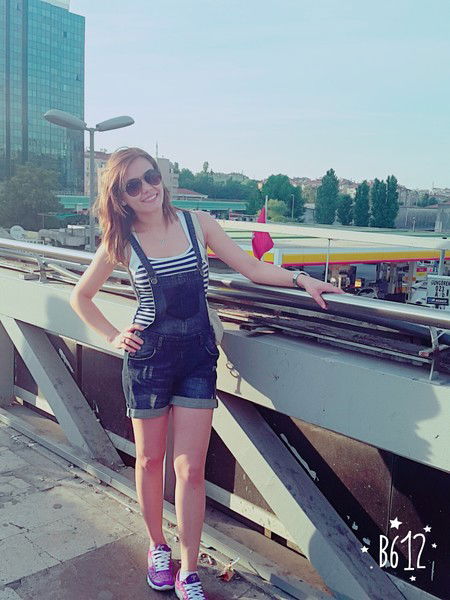 Конфетка Сладенькая